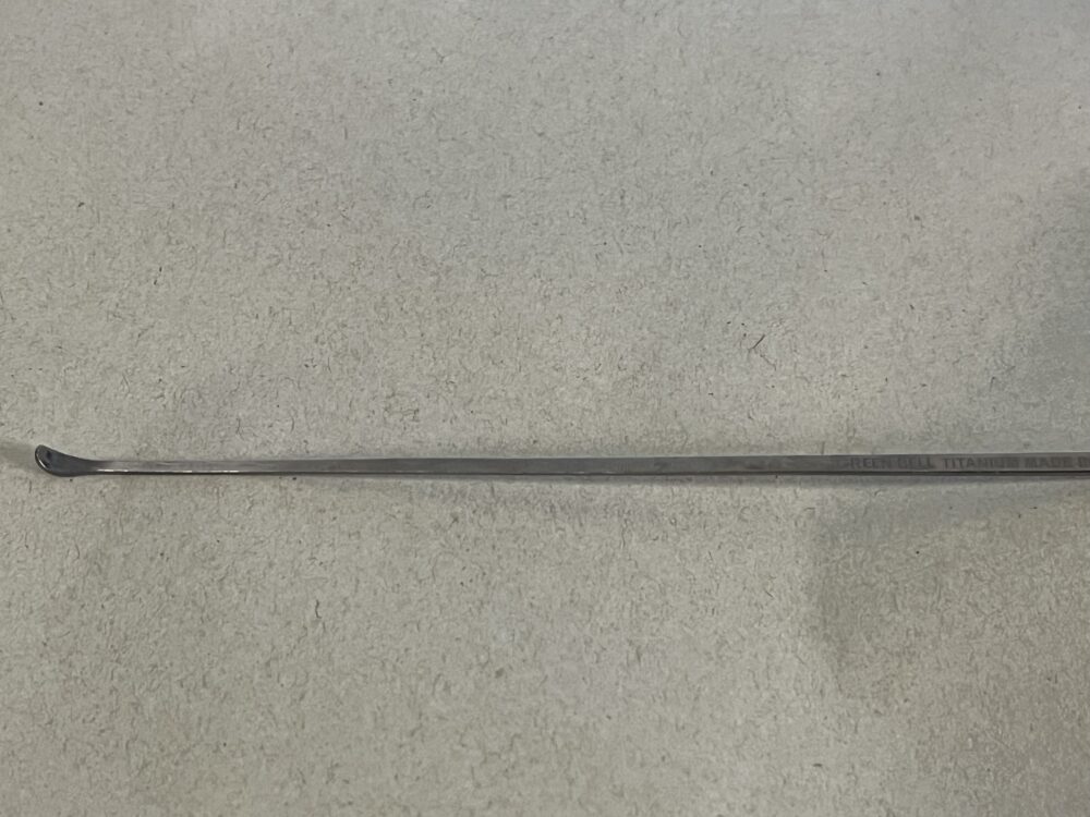 金属製の耳かき